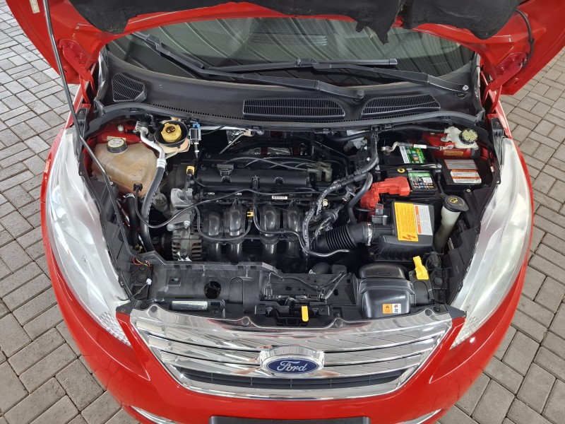 FIESTA 1.6 SE SEDAN 16V FLEX 4P MANUAL - 2012 - CAXIAS DO SUL