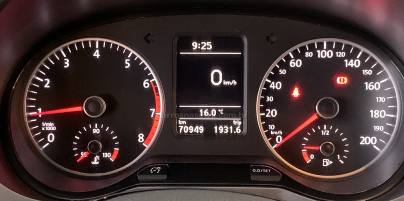 FOX 1.0 MPI TRACK 12V FLEX 4P MANUAL - 2018 - CAXIAS DO SUL