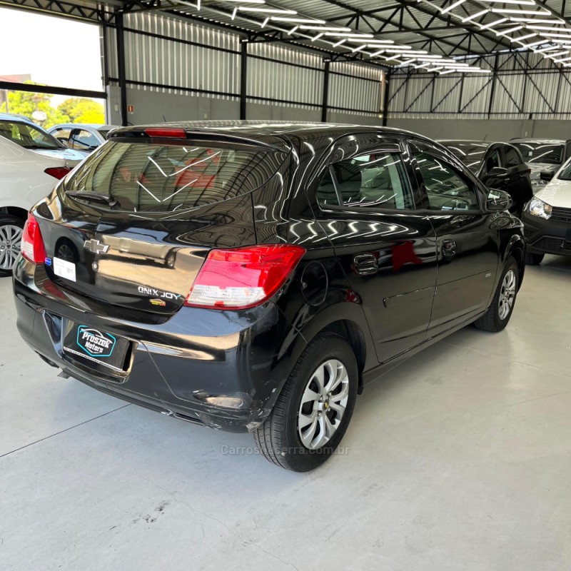 ONIX 1.0 JOY HATCH 8VFLEX 4P MANUAL - 2017 - CANOAS