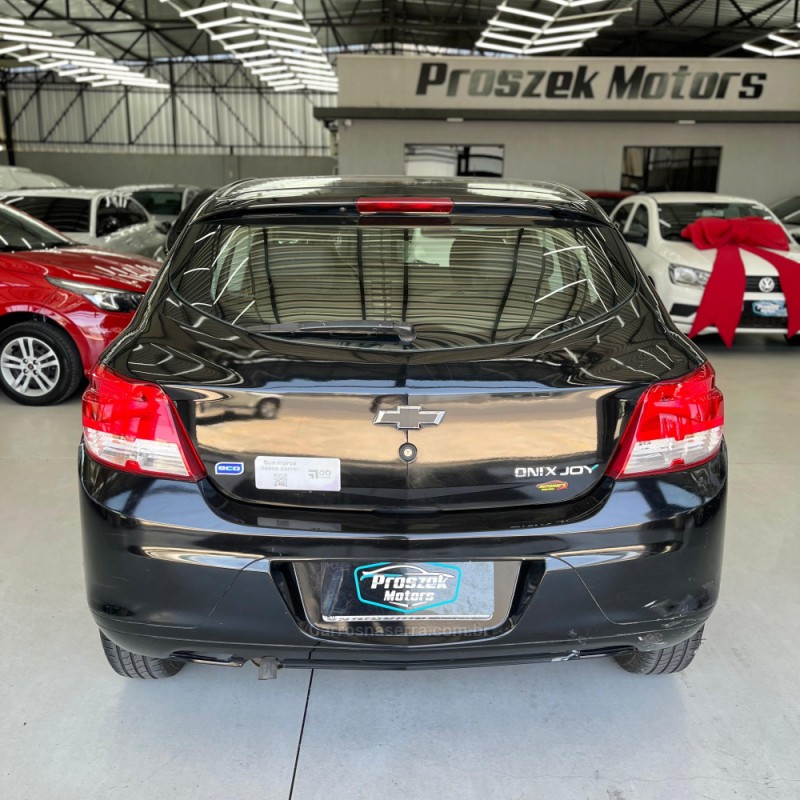 ONIX 1.0 JOY HATCH 8VFLEX 4P MANUAL - 2017 - CANOAS