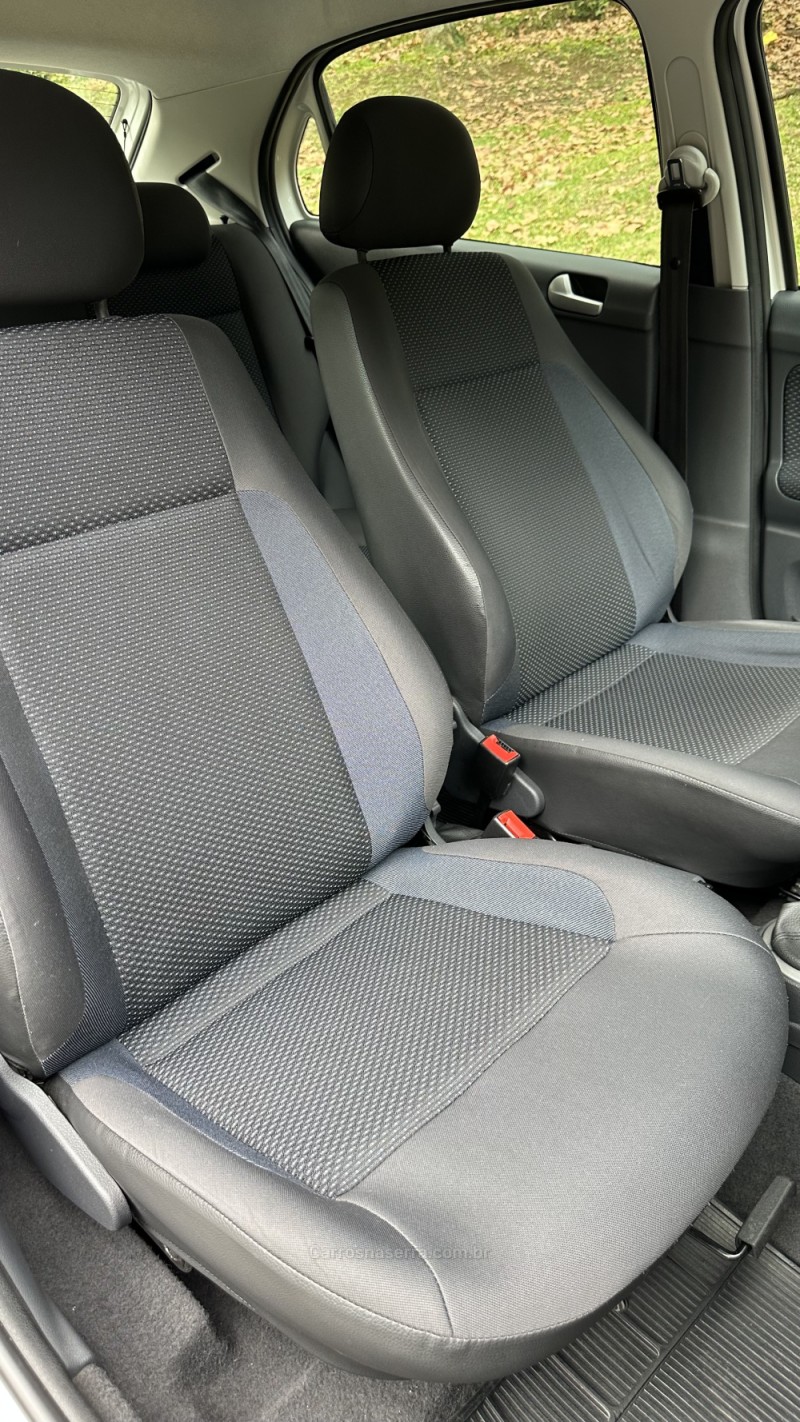 GOL 1.0 MI TRENDLINE 8V FLEX 4P MANUAL - 2016 - CAXIAS DO SUL