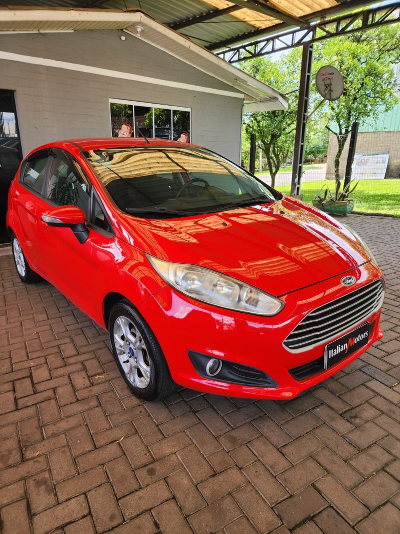 FIESTA 1.5 SE HATCH 16V FLEX 4P MANUAL - 2014 - CAXIAS DO SUL