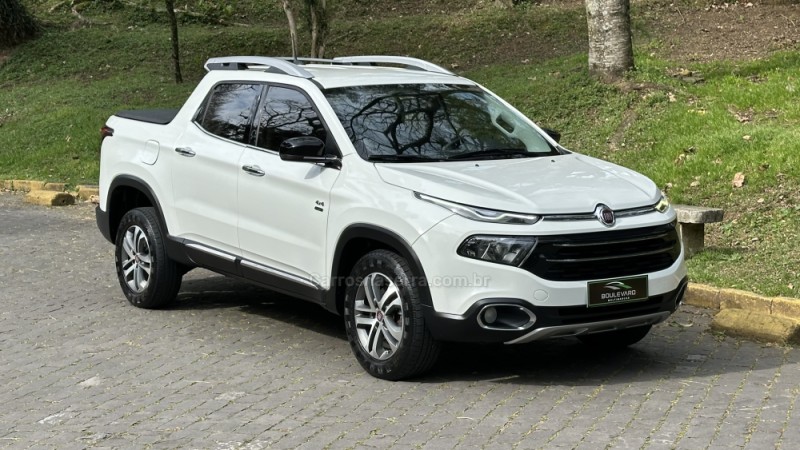 toro 2.0 16v turbo diesel volcano at9 4x4 automatico 2018 caxias do sul