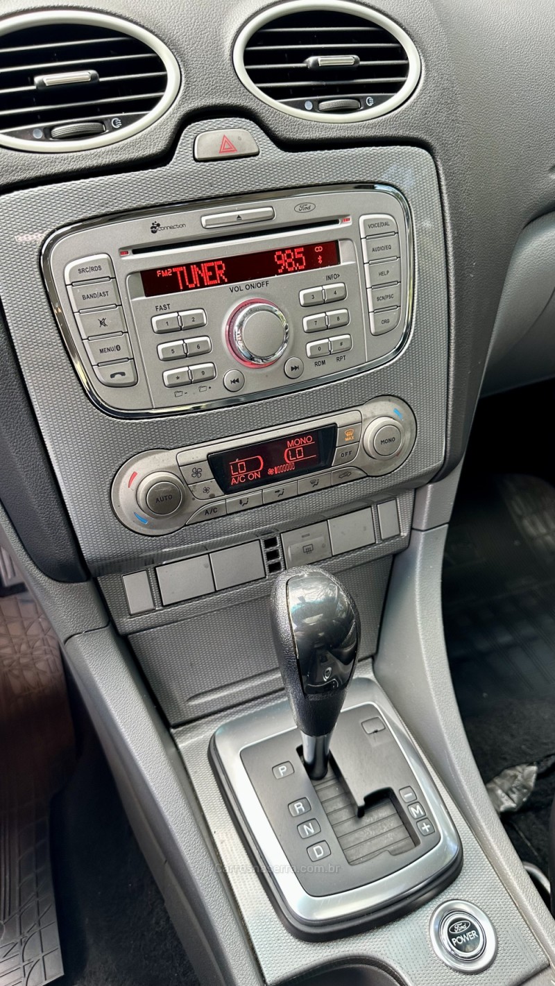 FOCUS 2.0 TITANIUM HATCH 16V FLEX 4P AUTOMÁTICO - 2013 - CAXIAS DO SUL