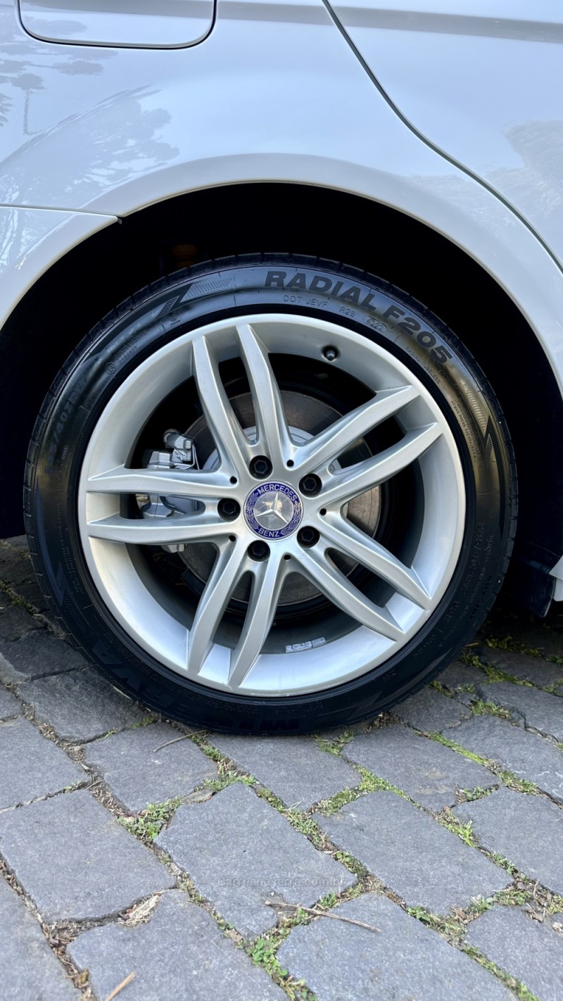 C 200 1.8 CGI SPORT 16V GASOLINA 4P AUTOMÁTICO - 2014 - CAXIAS DO SUL