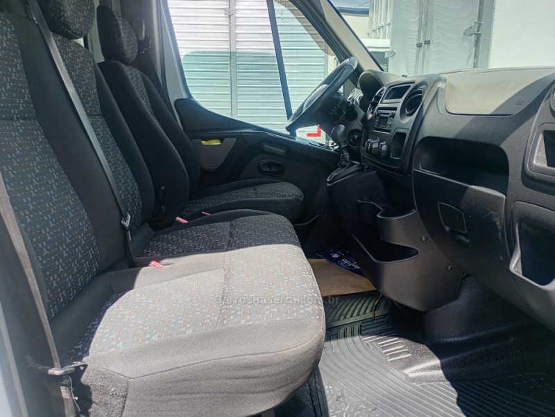 MASTER 2.3 DCI CHASSI CABINE L2H1 16V DIESEL 2P MANUAL - 2015 - FARROUPILHA