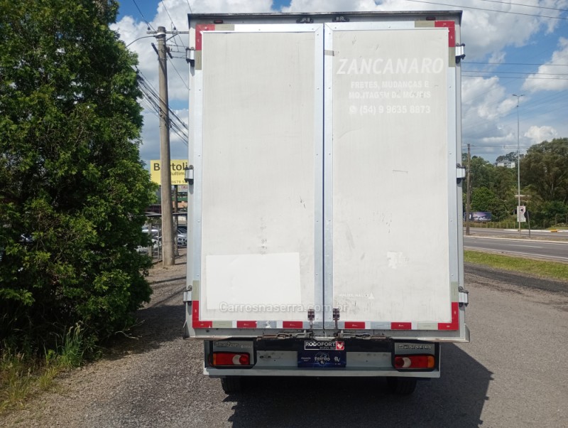 MASTER 2.3 DCI CHASSI CABINE L2H1 16V DIESEL 2P MANUAL - 2015 - FARROUPILHA