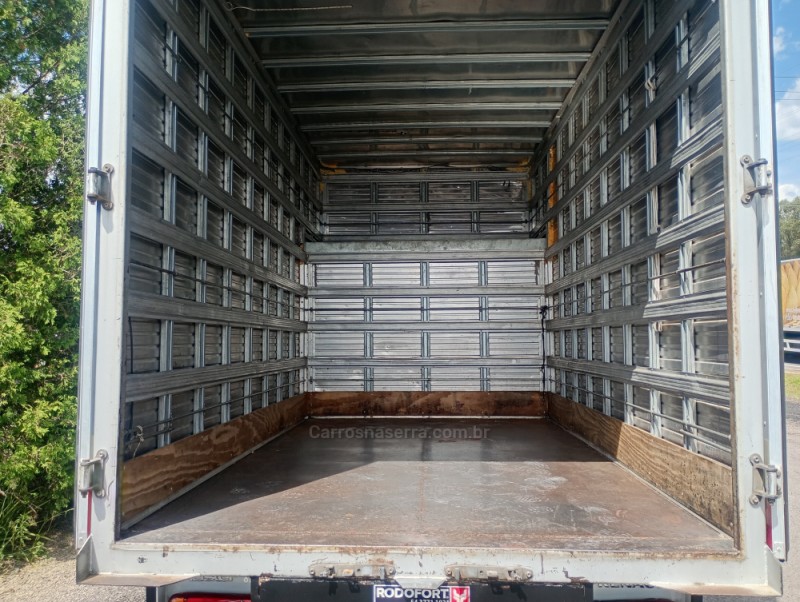 MASTER 2.3 DCI CHASSI CABINE L2H1 16V DIESEL 2P MANUAL - 2015 - FARROUPILHA