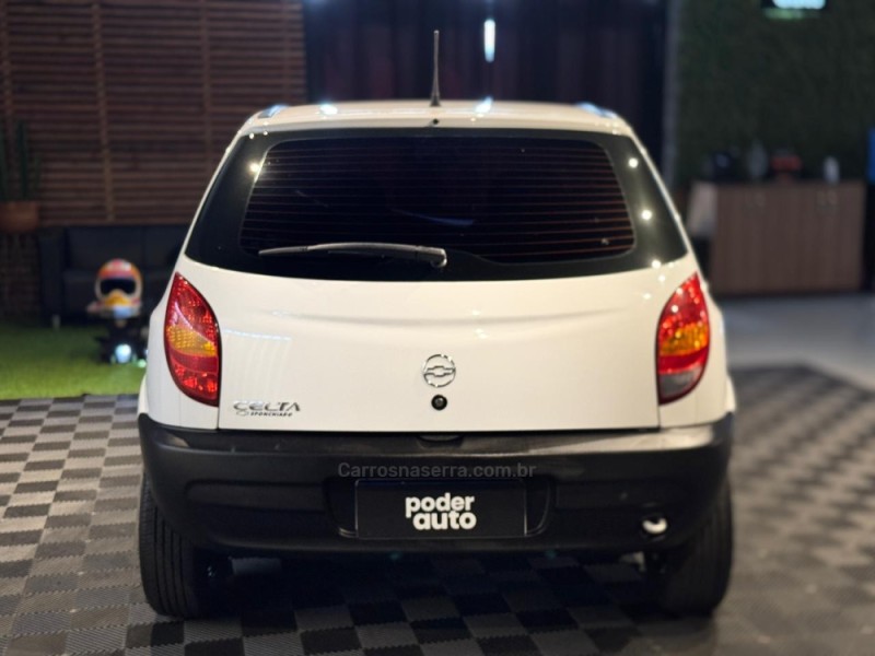 CELTA 1.0 MPFI 8V GASOLINA 2P MANUAL - 2002 - FARROUPILHA