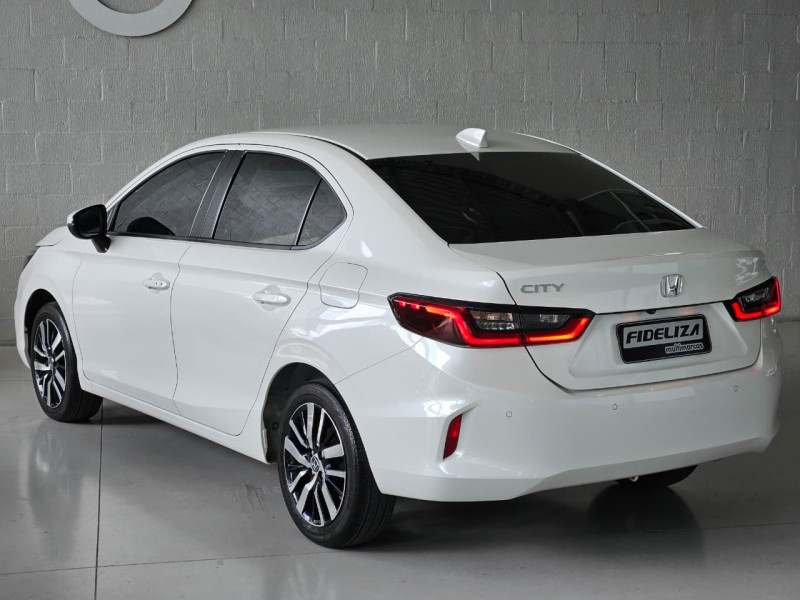 CITY 1.5 SEDAN TOURING 16V FLEX 4P AUTOMÁTICO - 2023 - FARROUPILHA