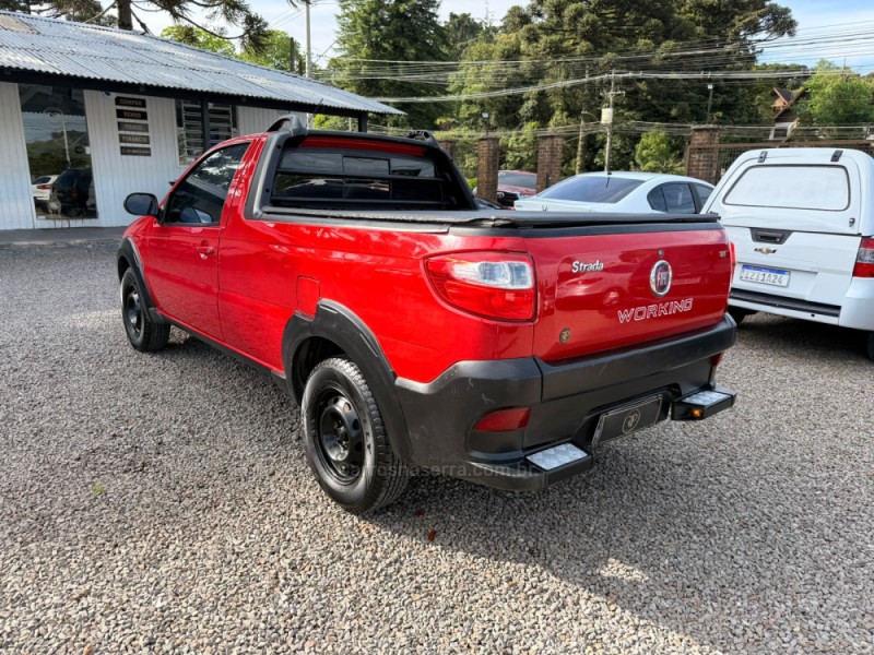 STRADA 1.4 MPI WORKING CS 8V FLEX 2P MANUAL - 2017 - CANELA