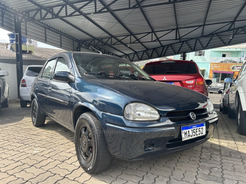 corsa 1.6 mpfi gl sedan 8v gasolina 4p manual 1999 caxias do sul