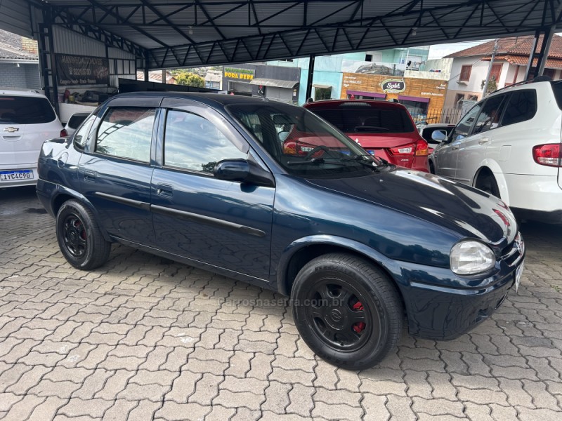 CORSA 1.6 MPFI GL SEDAN 8V GASOLINA 4P MANUAL - 1999 - CAXIAS DO SUL