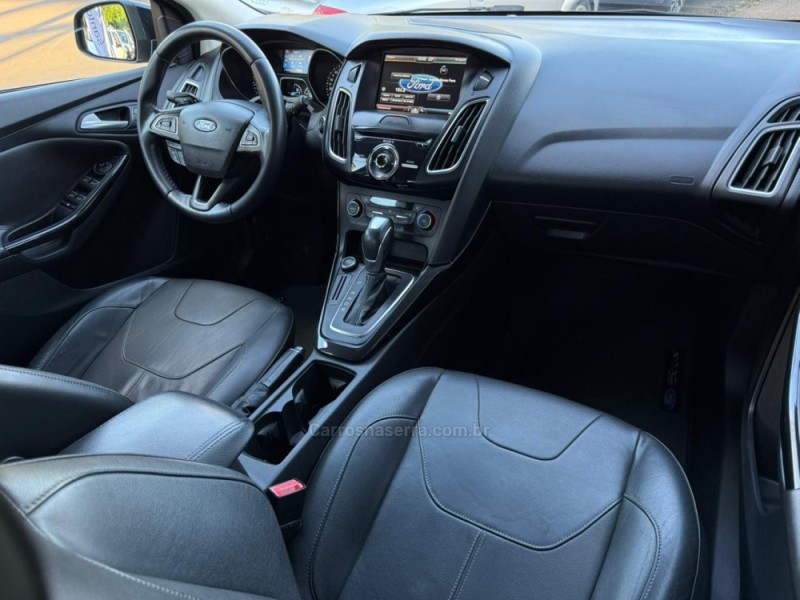 FOCUS 2.0 TITANIUM HATCH 16V FLEX 4P AUTOMÁTICO - 2013 - LAGOA VERMELHA