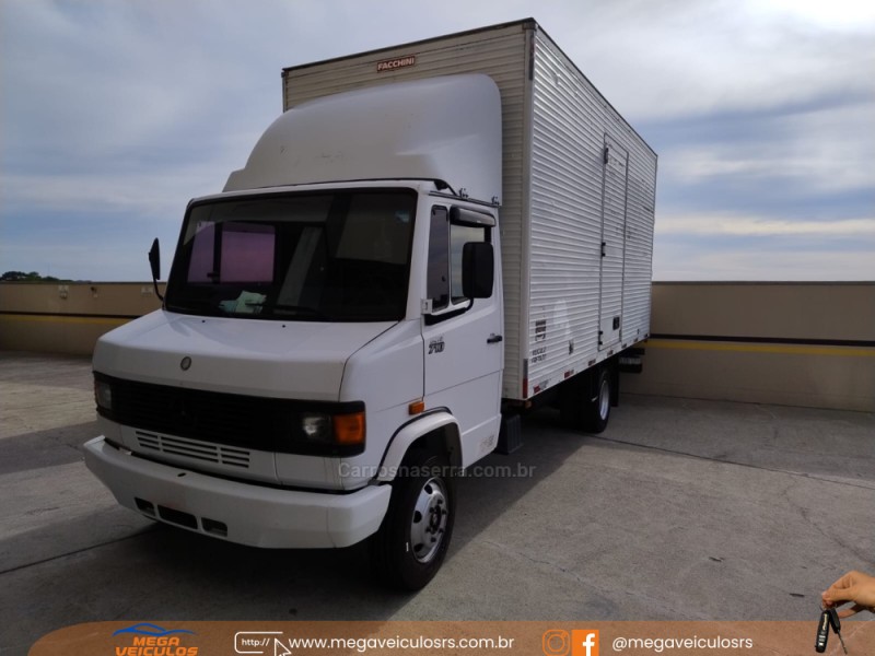 710  2009 bento goncalves