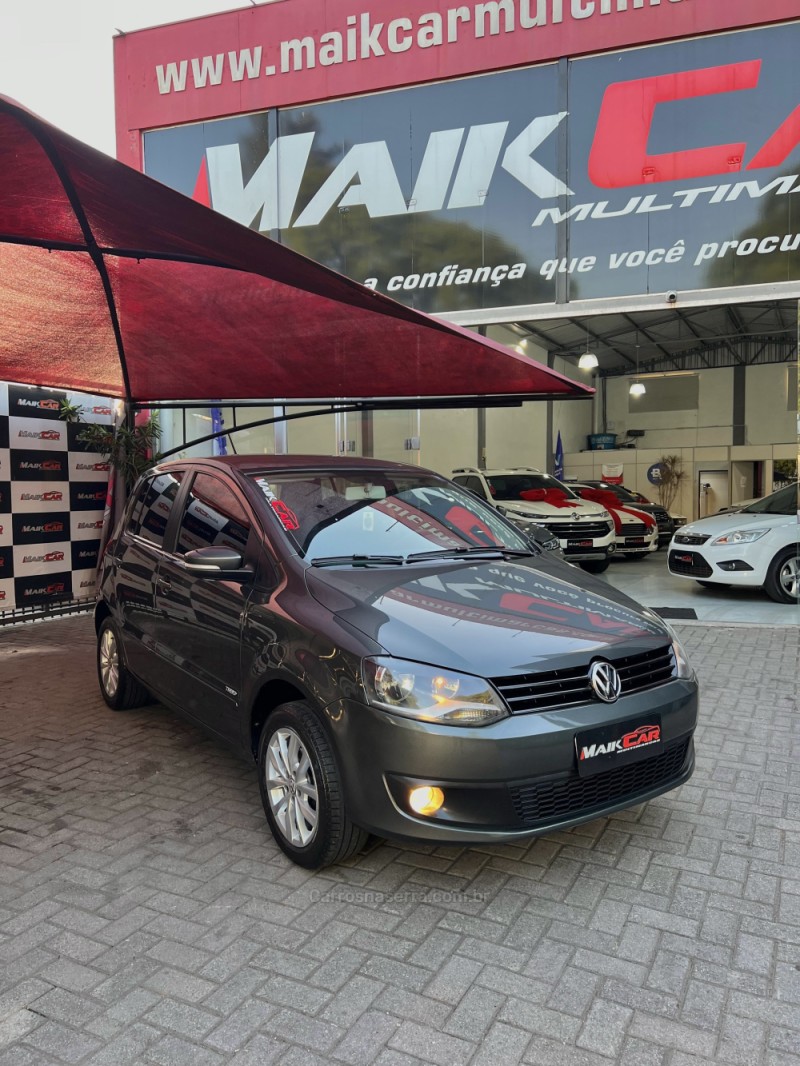 FOX 1.6 MI ITREND 8V FLEX 4P MANUAL - 2014 - ESTâNCIA VELHA