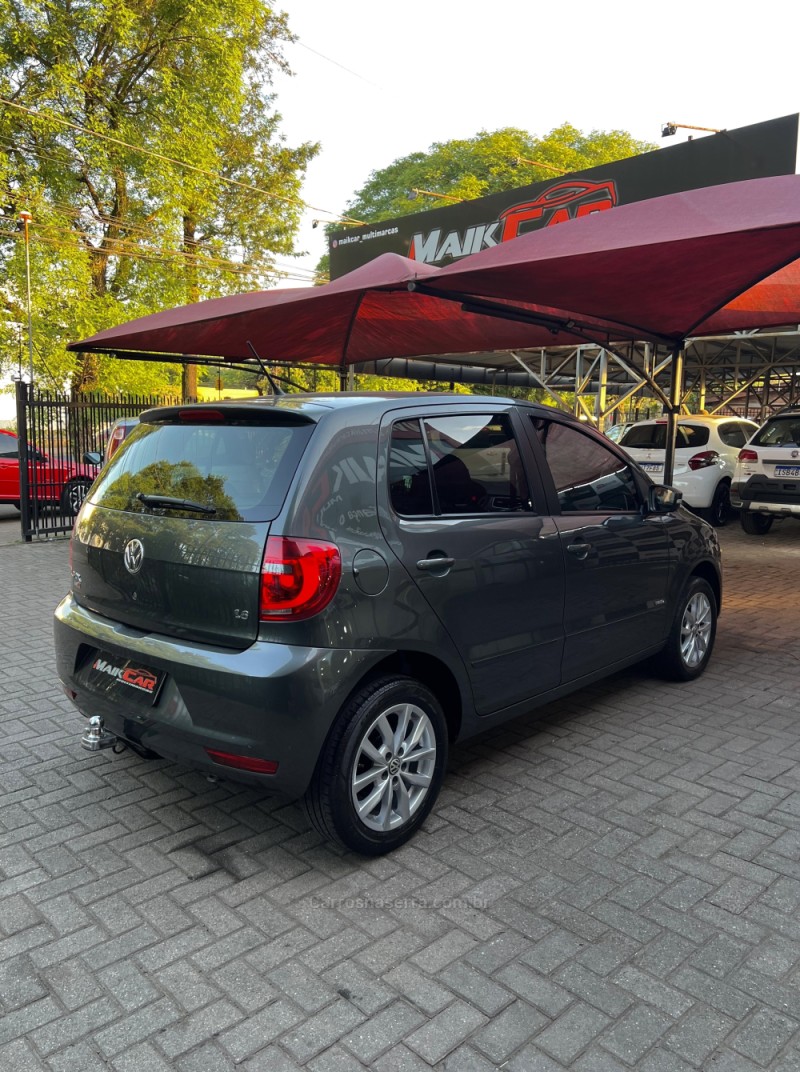 FOX 1.6 MI ITREND 8V FLEX 4P MANUAL - 2014 - ESTâNCIA VELHA