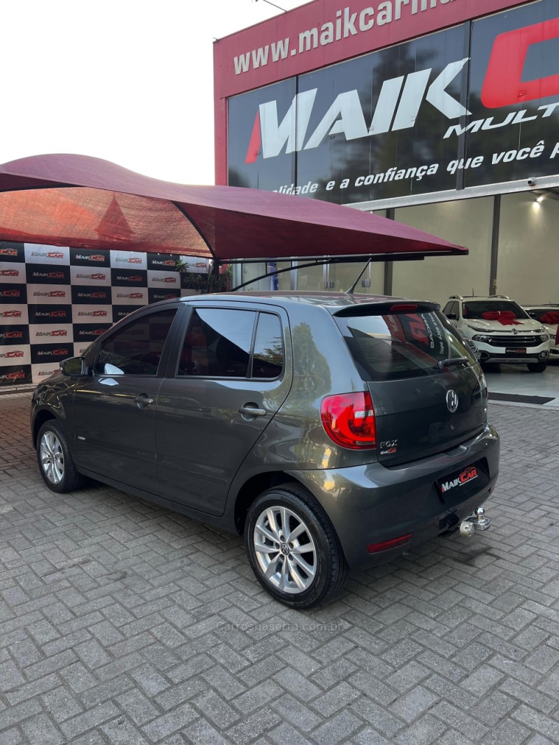 FOX 1.6 MI ITREND 8V FLEX 4P MANUAL - 2014 - ESTâNCIA VELHA