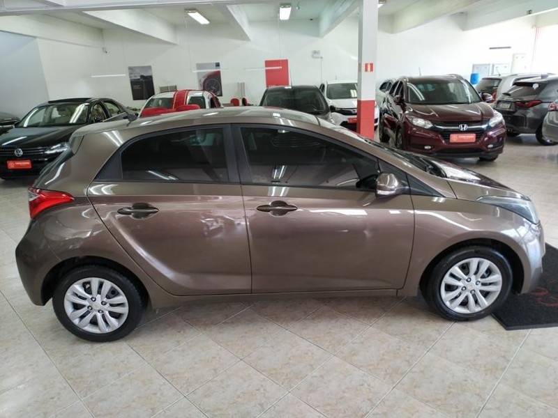 HB20 1.0 COMFORT 12V FLEX 4P MANUAL - 2016 - CAXIAS DO SUL
