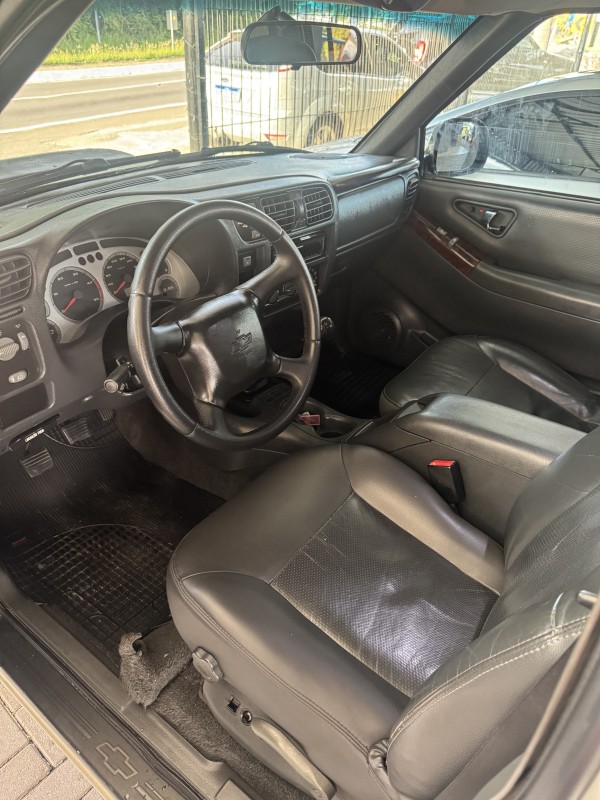 S10 2.8 EXECUTIVE 4X4 CD 12V TURBO INTERCOOLER DIESEL 4P MANUAL - 2006 - CAXIAS DO SUL