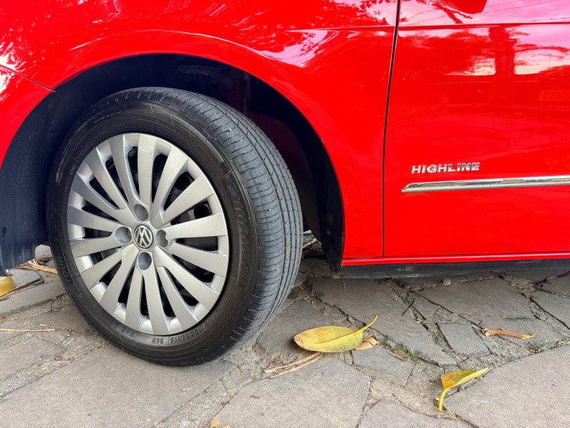 GOL 1.6 MSI TOTALFLEX HIGHLINE 4P MANUAL - 2014 - TRêS COROAS