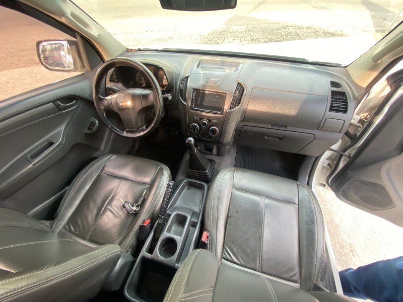 S10 2.4 LS 4X2 CS 8V FLEX 2P MANUAL - 2013 - CAXIAS DO SUL