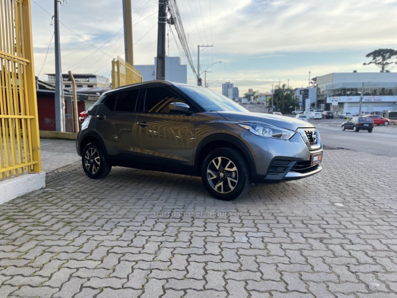 KICKS 1.6 16V FLEX S XTRONIC 4P AUTOMÁTICO - 2018 - CAXIAS DO SUL