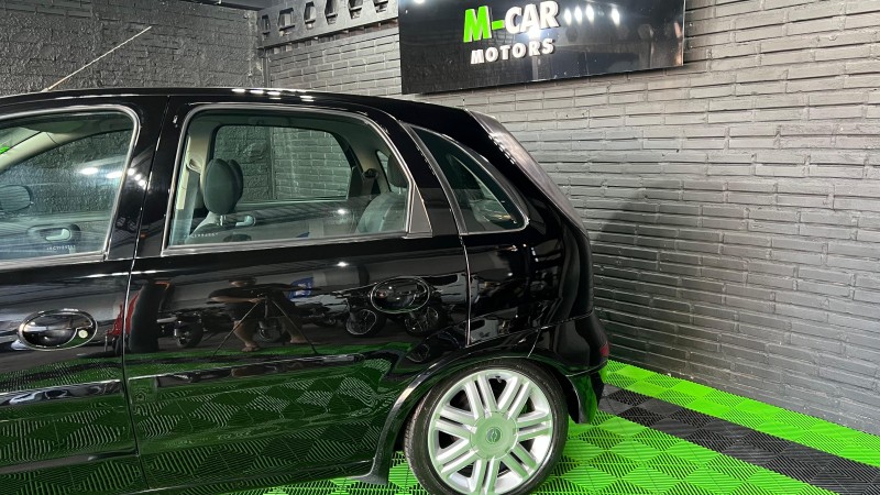 CORSA 1.4 MPFI PREMIUM 8V FLEX 4P MANUAL - 2009 - FELIZ