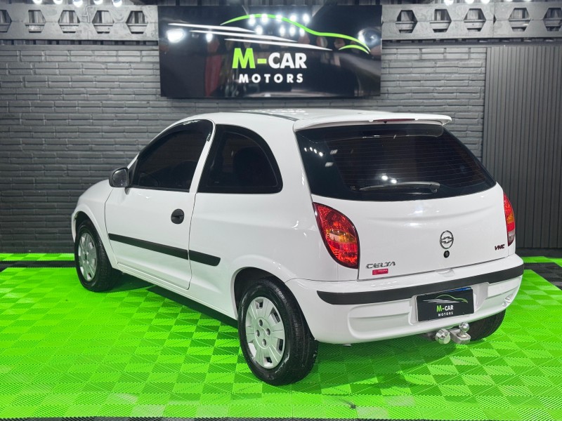 CELTA 1.0 MPFI SUPER 8V GASOLINA 2P MANUAL - 2003 - FELIZ