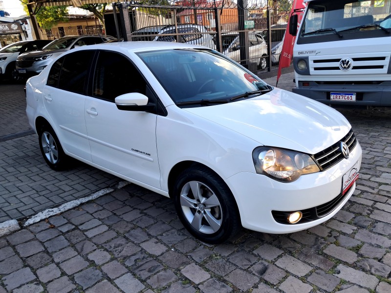 POLO 1.6 MI COMFORTLINE 8V FLEX 4P AUTOMÁTICO - 2014 - CAXIAS DO SUL