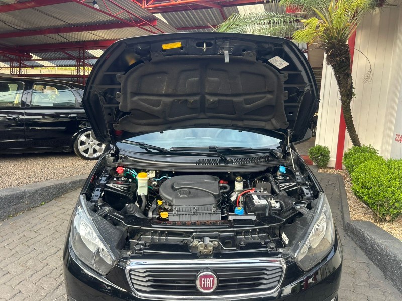 SIENA 1.4 MPI ATTRACTIVE 8V FLEX 4P MANUAL - 2020 - TRêS COROAS