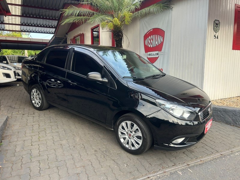 siena 1.4 mpi attractive 8v flex 4p manual 2020 tres coroas