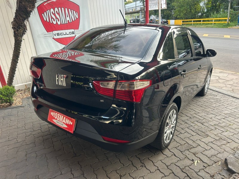 SIENA 1.4 MPI ATTRACTIVE 8V FLEX 4P MANUAL - 2020 - TRêS COROAS