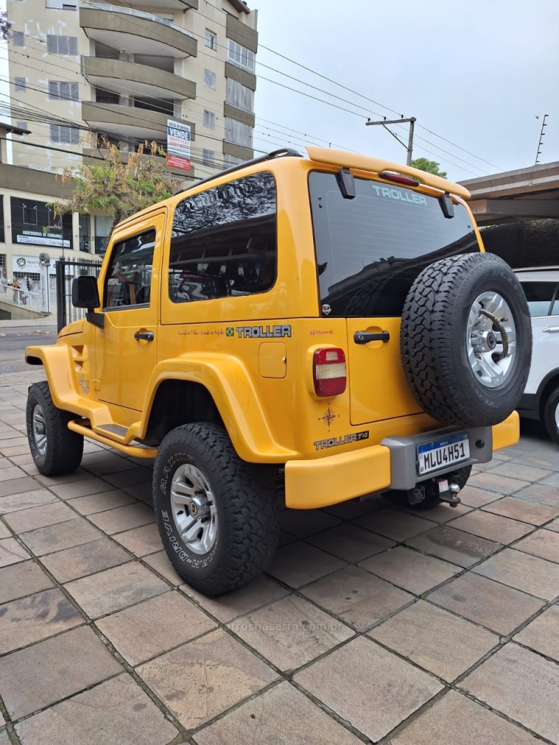 T4 3.2 TGV 4X4 16V TURBO DIESEL 2P MANUAL - 2013 - CAXIAS DO SUL