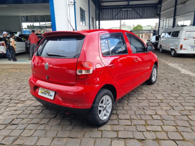 FOX 1.0 MI 8V FLEX 4P MANUAL - 2010 - VACARIA