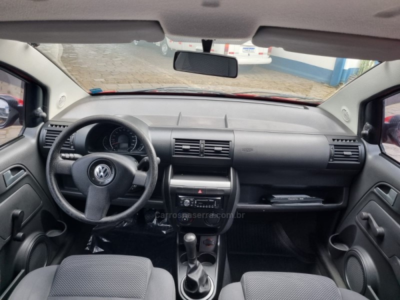 FOX 1.0 MI 8V FLEX 4P MANUAL - 2010 - VACARIA