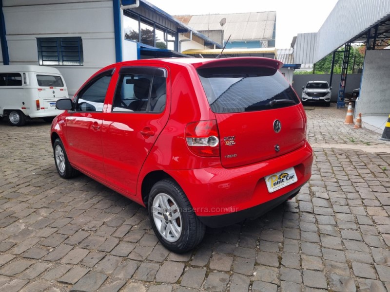 FOX 1.0 MI 8V FLEX 4P MANUAL - 2010 - VACARIA