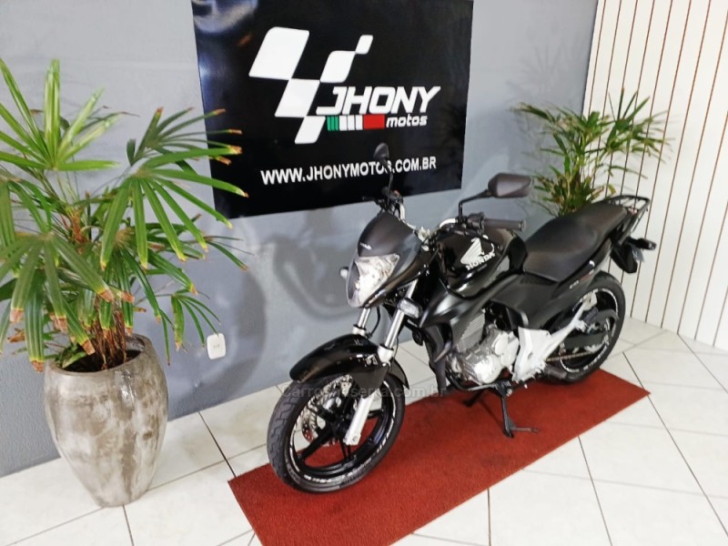 CB 300R  - 2010 - CAXIAS DO SUL