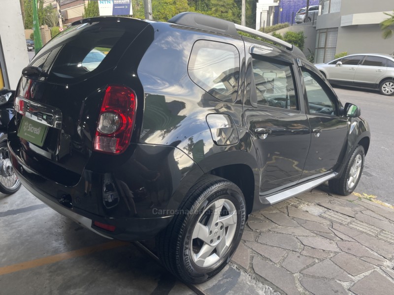 DUSTER 1.6 DYNAMIQUE 4X2 16V FLEX 4P MANUAL - 2014 - BENTO GONçALVES