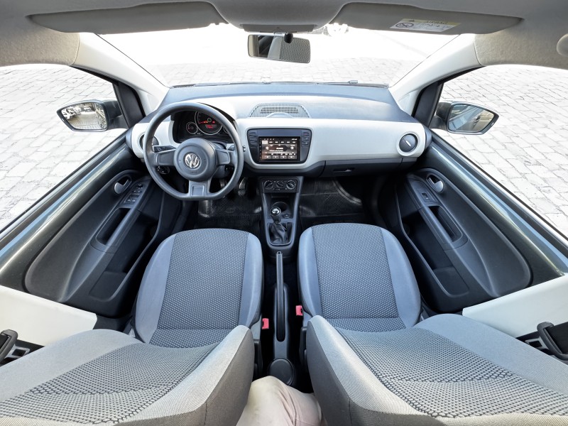 UP 1.0 TSI MOVE UP 12V FLEX 4P MANUAL - 2016 - CAXIAS DO SUL