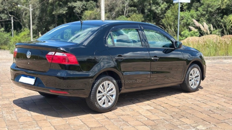 VOYAGE 1.0 12V MPI TOTALFLEX COMFORTLINE 4P MANUAL - 2023 - VILA FLORES