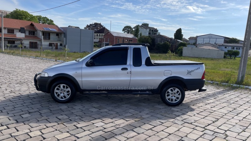 STRADA 1.8 MPI ADVENTURE CE 8V FLEX 2P MANUAL - 2003 - VILA FLORES