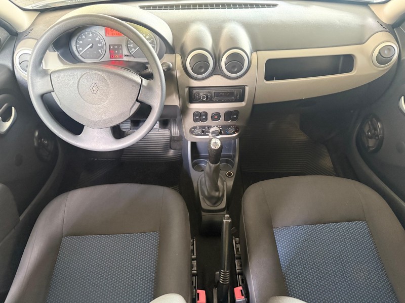 SANDERO 1.0 EXPRESSION 16V FLEX 4P MANUAL - 2011 - CAXIAS DO SUL