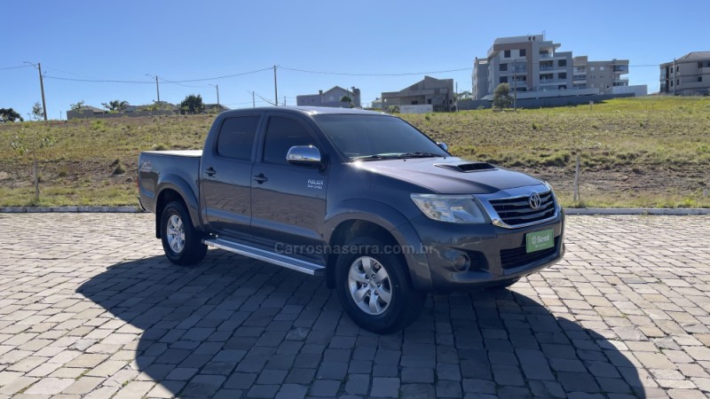 HILUX 3.0 SRV 4X4 CD 16V TURBO INTERCOOLER DIESEL 4P AUTOMÁTICO - 2012 - VILA FLORES