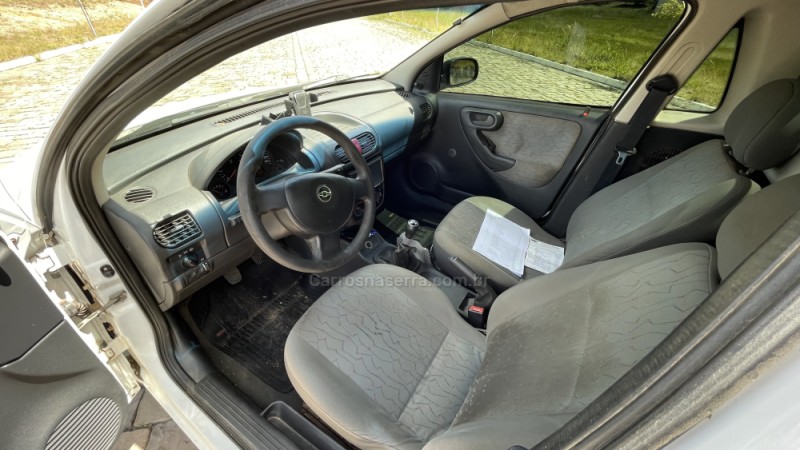 MONTANA 1.8 MPFI CONQUEST CS 8V FLEX 2P MANUAL - 2006 - VILA FLORES