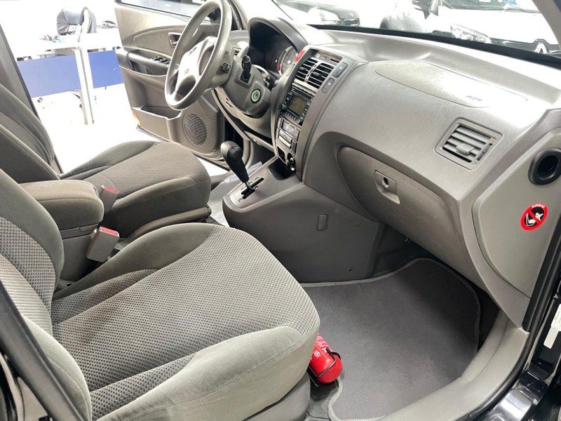 TUCSON 2.0 MPFI GLS 16V 143CV 2WD GASOLINA 4P AUTOMÁTICO - 2013 - CAXIAS DO SUL