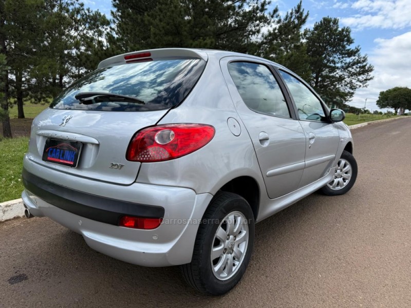 207 1.4 XR SPORT 8V FLEX 4P MANUAL - 2011 - VACARIA