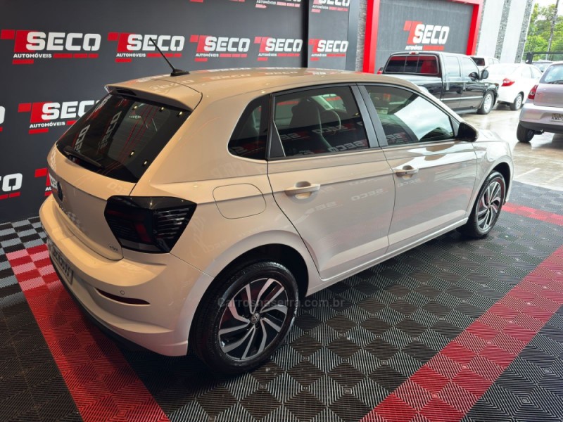 POLO 1.0	200 TSI HIGHLINE AUTOMÁTICO  - 2024 - PASSO FUNDO
