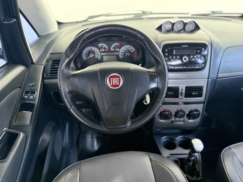 IDEA 1.8 MPI ADVENTURE 8V FLEX 4P MANUAL - 2013 - CAXIAS DO SUL