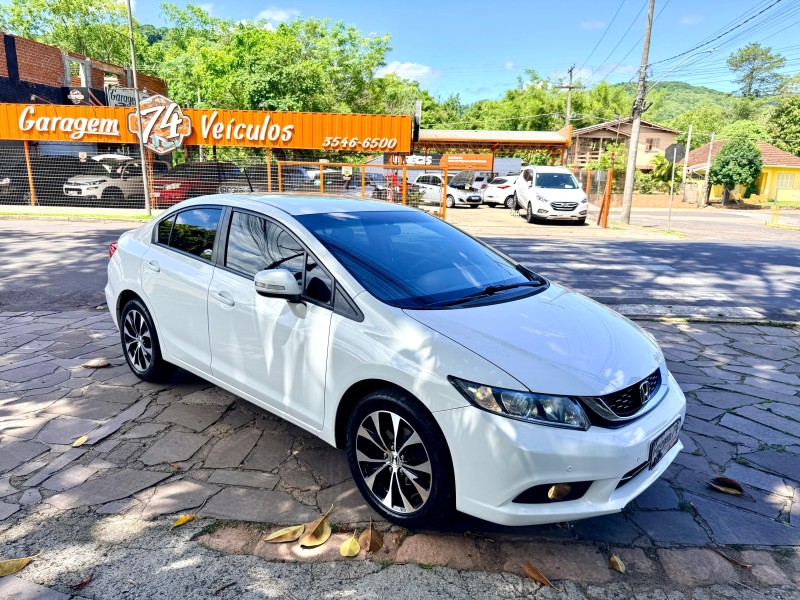 CIVIC 2.0 LXR 16V FLEX 4P AUTOMÁTICO - 2015 - TRêS COROAS